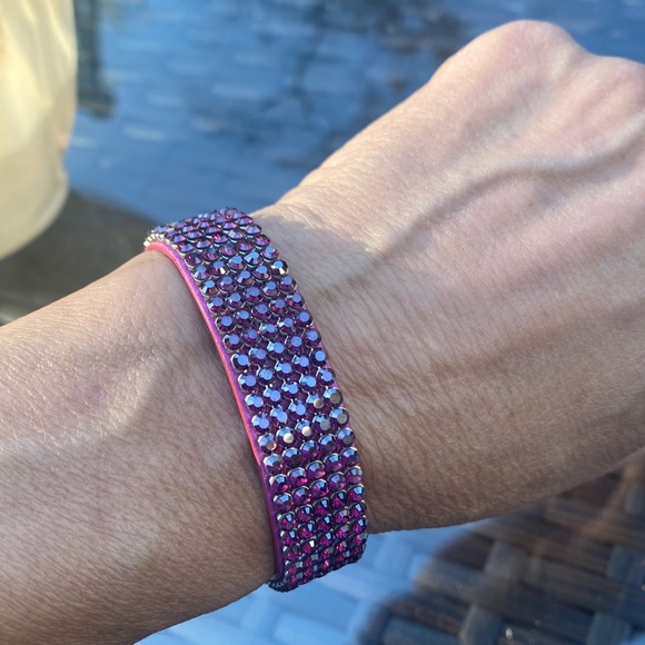 Swarovski Crystal and Leather bracelet - Picture 1 of 10